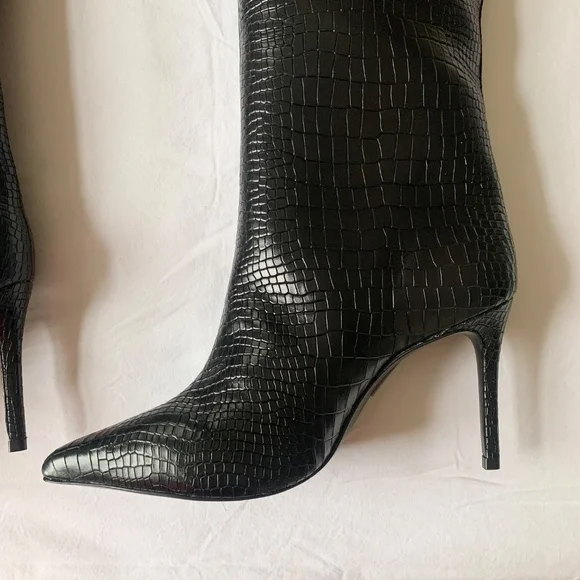 Schutz Maryana High Heel Leather Crocodile-Embossed Boot Black 7.5 - Picture 12 of 16